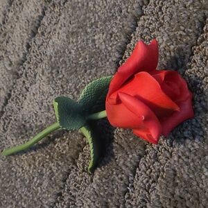 🆕️Ceramic Rose with Stem 🌹 🏠